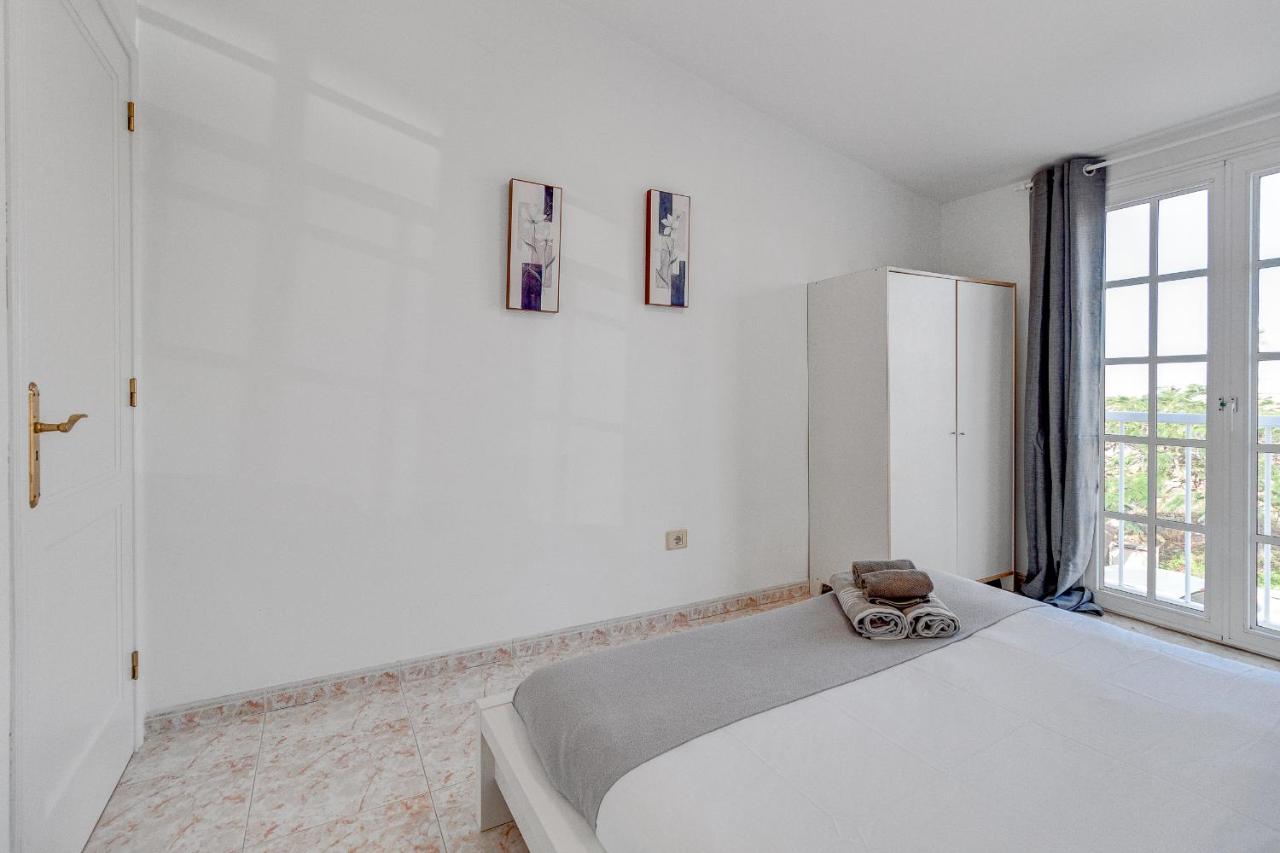 Bonita Casa Nina Con Jacuzzi By Paramount Holidays Playa de San Juan  Esterno foto